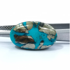 Irani Feroza 12.65 carat / 13.91 ratti